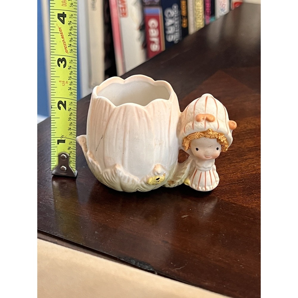 Vintage Ceramic Small Flower Bowl- Cute Little Girl with Golden Spaghetti Hair - Picture 2 of 5
